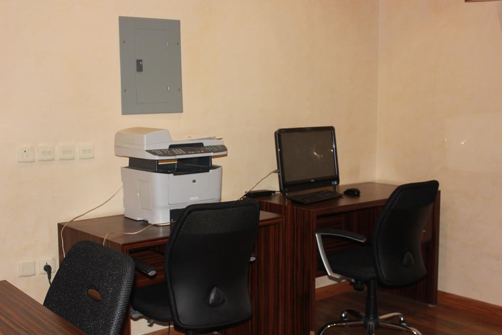 Nuzol Tala Hotel Khafji Exterior foto