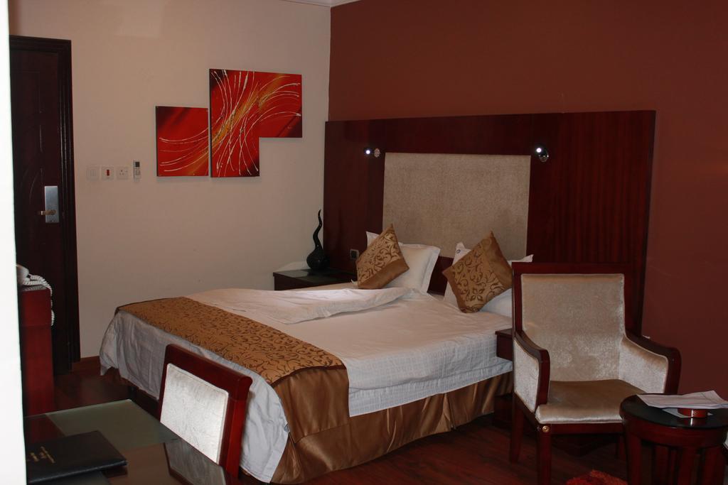 Nuzol Tala Hotel Khafji Exterior foto