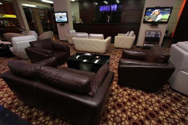 Nuzol Tala Hotel Khafji Exterior foto